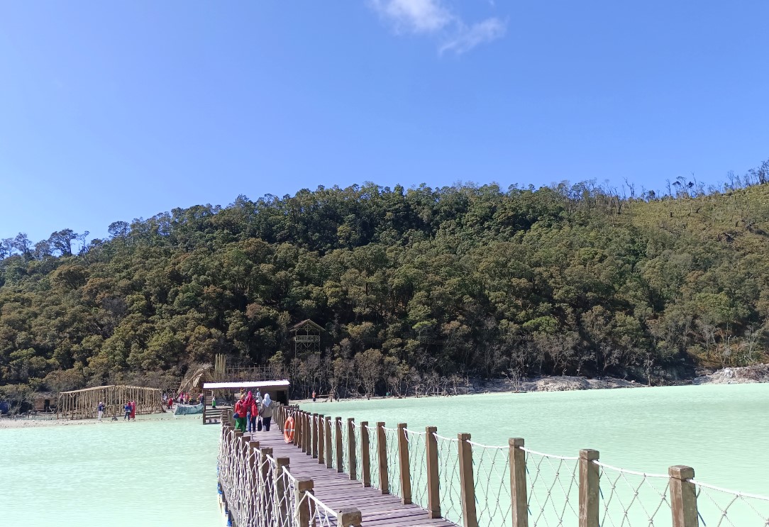 Tiket Masuk Kawah Putih Ciwidey: Harga, Fasilitas, dan Tips Liburan